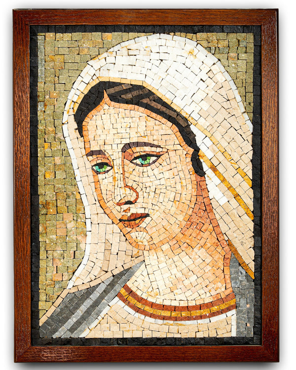 Sacred Serenity – Handcrafted Virgin Mary Mosaic Home Decor